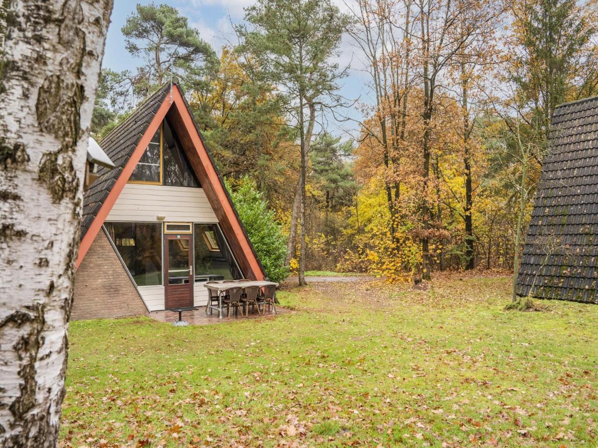 Modern Holiday Home In Stramproy In The Forest Zewnętrze zdjęcie