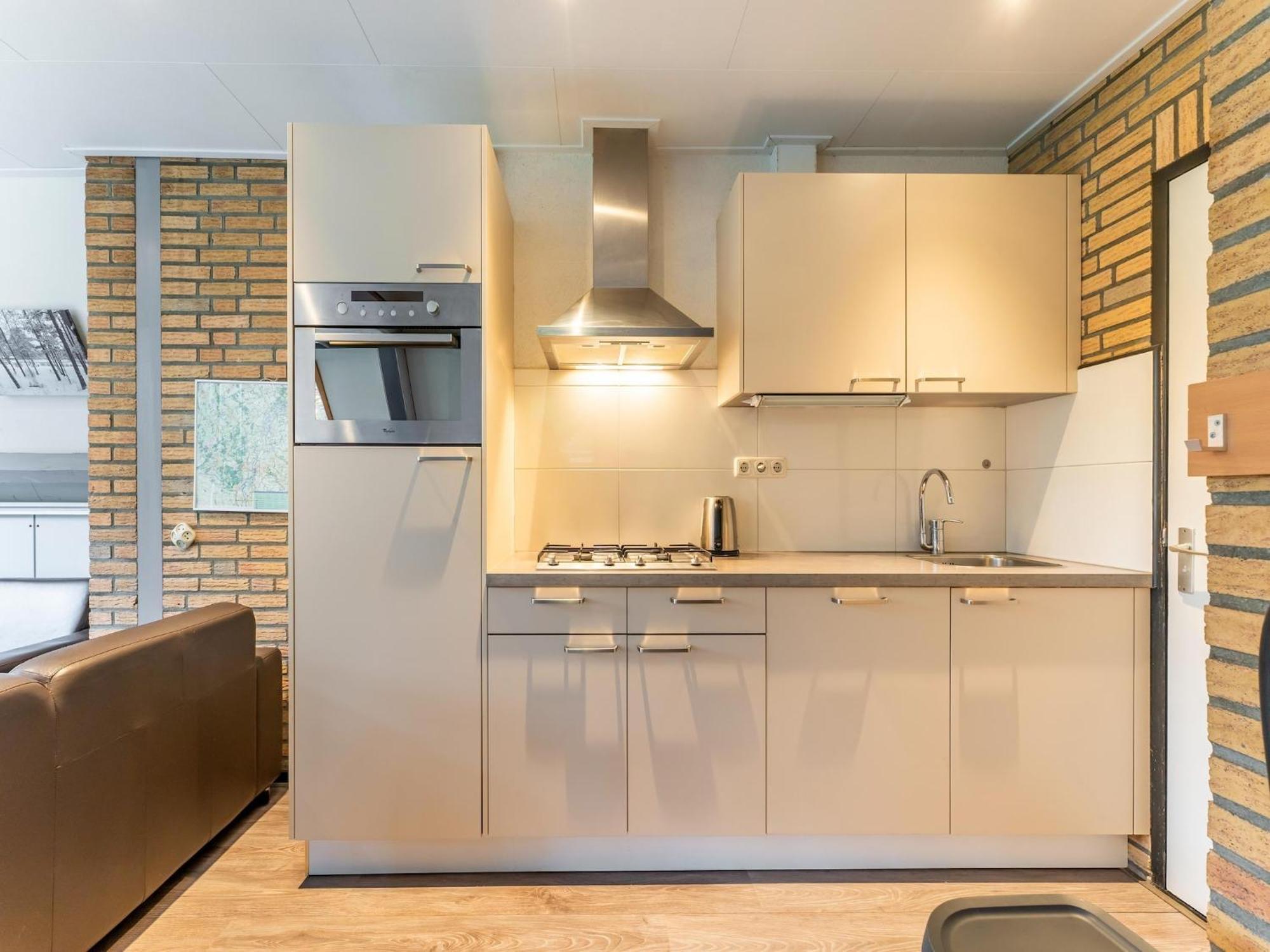 Modern Holiday Home In Stramproy In The Forest Zewnętrze zdjęcie